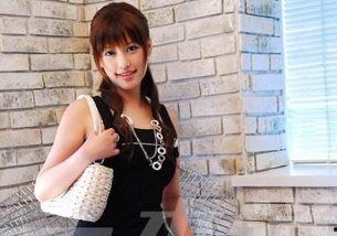 Av女明星下马,揭秘Av女明星下马背后的故事与影响