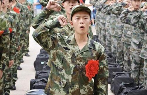 明星最怕服过兵役视频,兵役经历成他们心中永远的痛